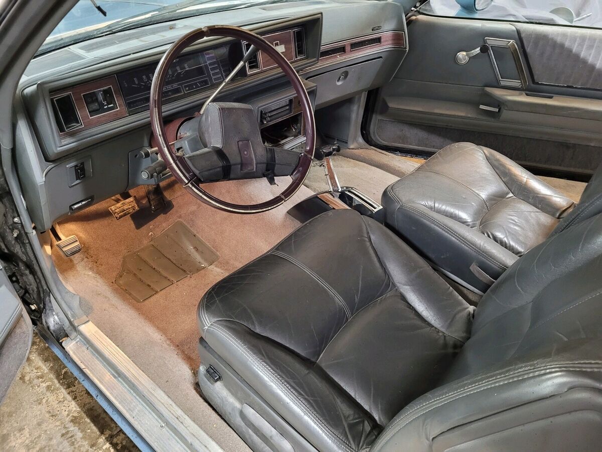 1986 Oldsmobile Cutlass Supreme - photo 12