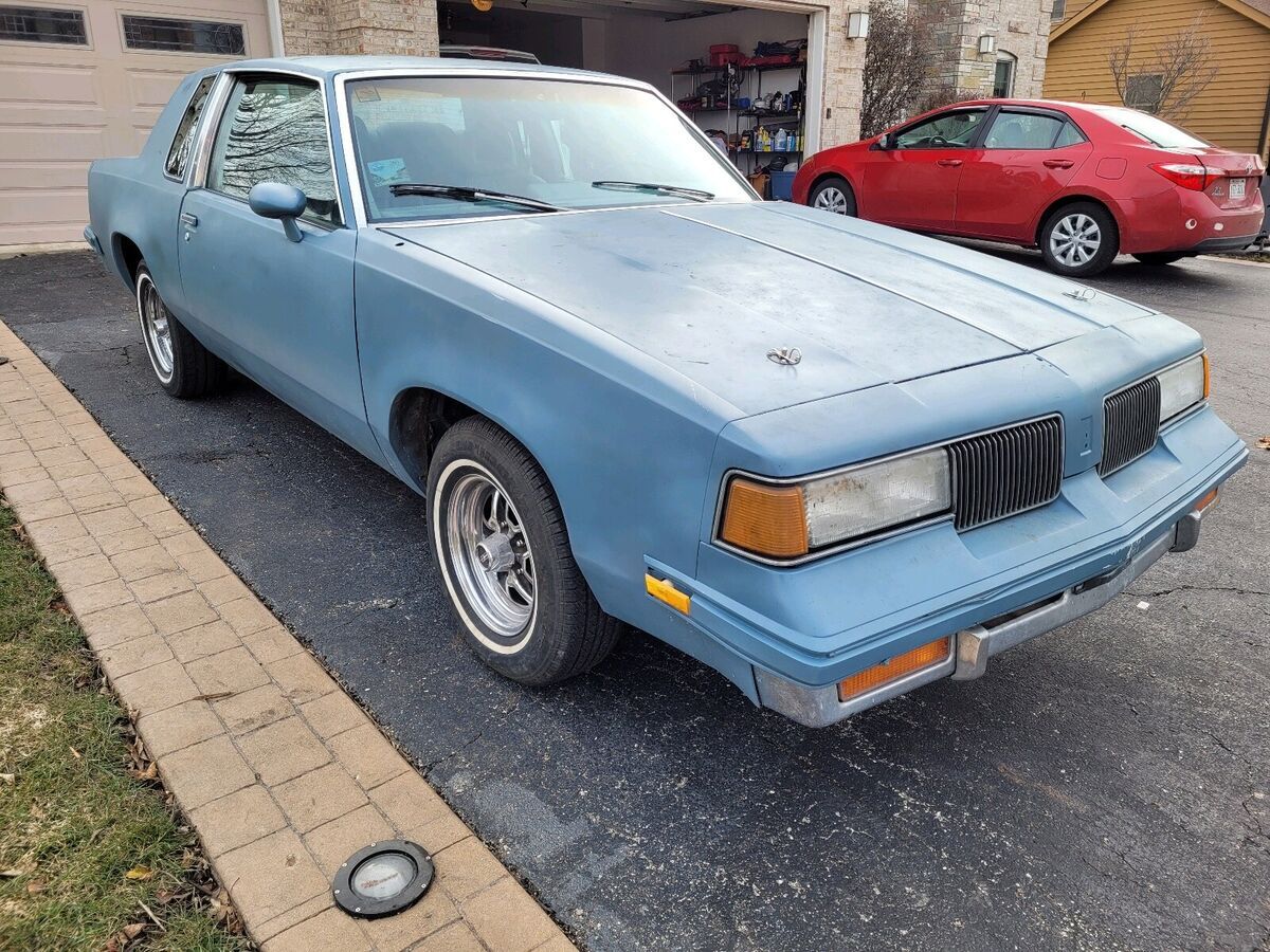 1986 Oldsmobile Cutlass Supreme - photo 2