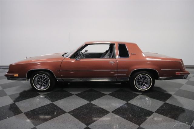 1986 Oldsmobile Cutlass Supreme - photo 2