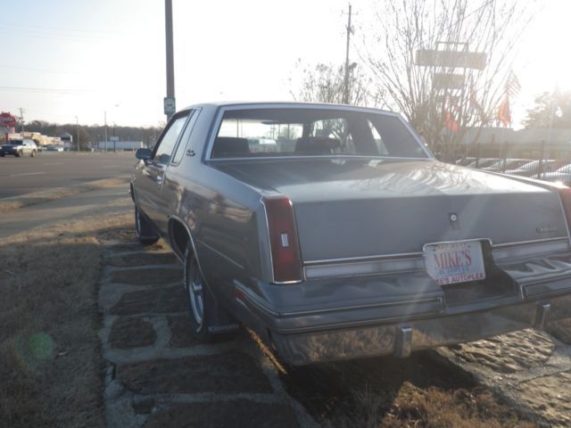 1986 Oldsmobile Cutlass Supreme - photo 9