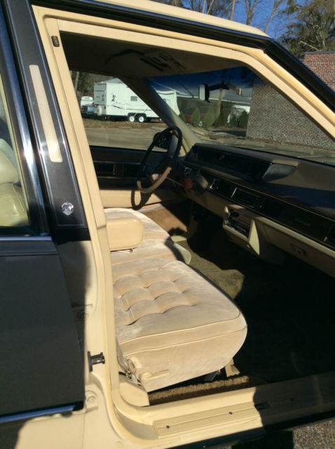 1986 Oldsmobile Ninety-Eight Regency 98 - photo 12