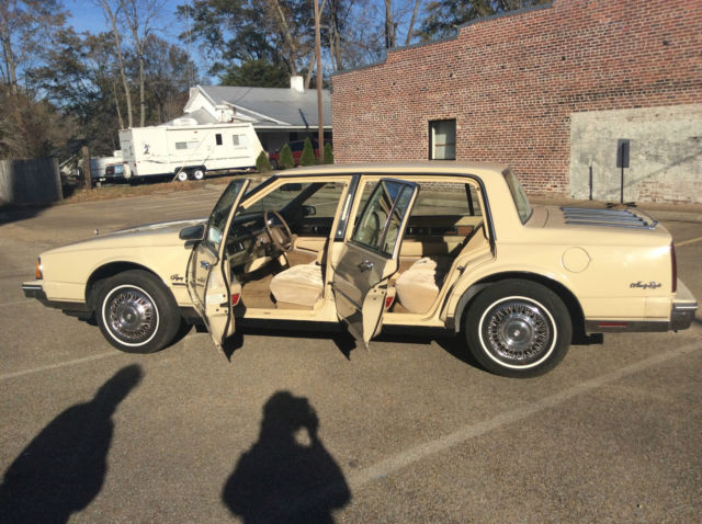 1986 Oldsmobile Ninety-Eight Regency 98 - photo 6