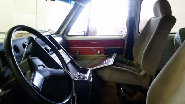 1976 Chevrolet G20 Van 1986 G10 CHEVY VAN - The AFX Van - photo 13