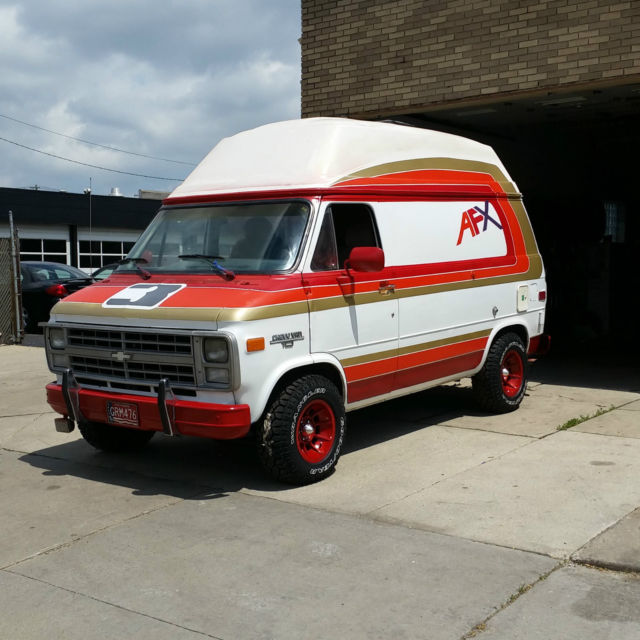 1976 Chevrolet G20 Van 1986 G10 CHEVY VAN - The AFX Van - photo 9