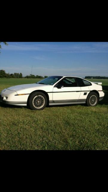 1986 Pontaic Fiero GT Mint Interior , Automatic 1986 Pontiac Fiero GT