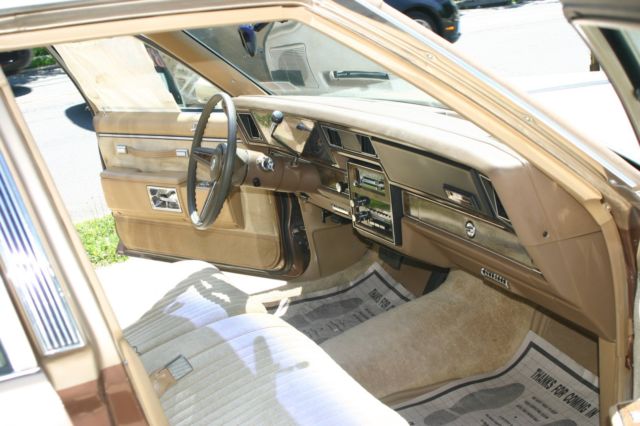 1986 Pontiac Bonneville - photo 8