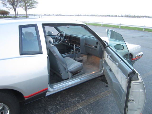 1986 Pontiac Grand Prix 2+2 - photo 5