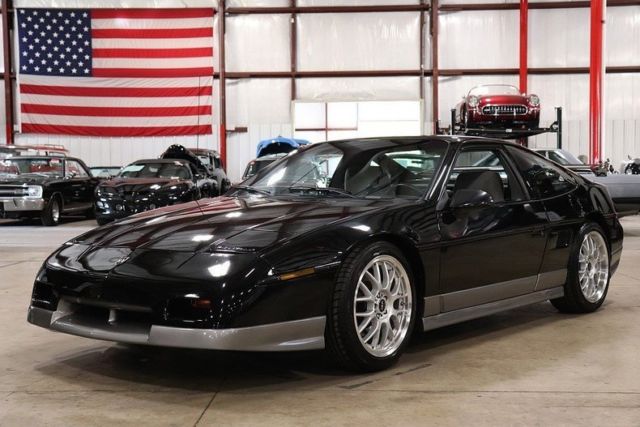1986 Pontiac Fiero --