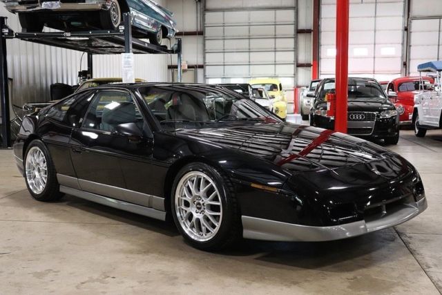 1986 Pontiac Fiero -- - photo 7