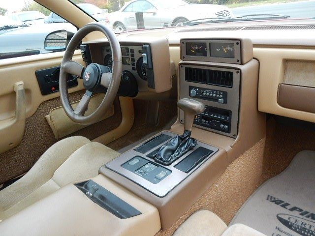1986 Pontiac Fiero 2dr Coupe Sport GT 5-Spd - photo 11