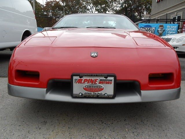 1986 Pontiac Fiero 2dr Coupe Sport GT 5-Spd - photo 2