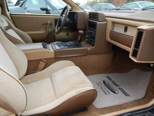 1986 Pontiac Fiero 2dr Coupe Sport GT 5-Spd - photo 9
