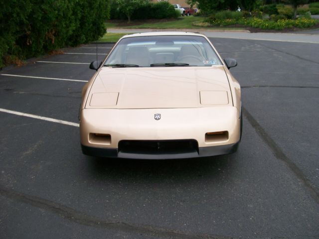 1986 Pontiac Fiero 2M6 - photo 3