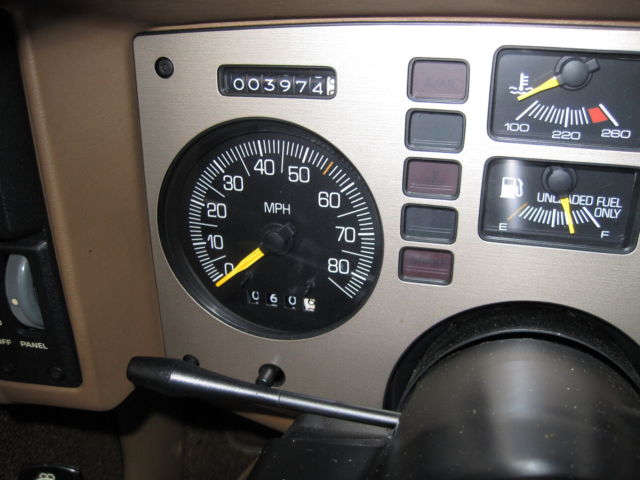 1986 Pontiac Fiero - photo 2