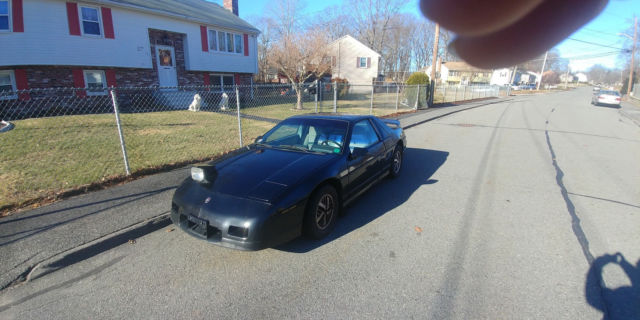 1986 Pontiac Fiero
