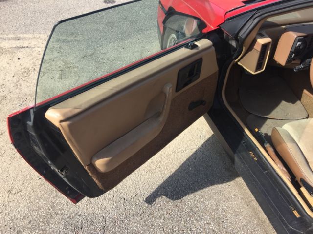 1986 Pontiac Fiero - photo 11