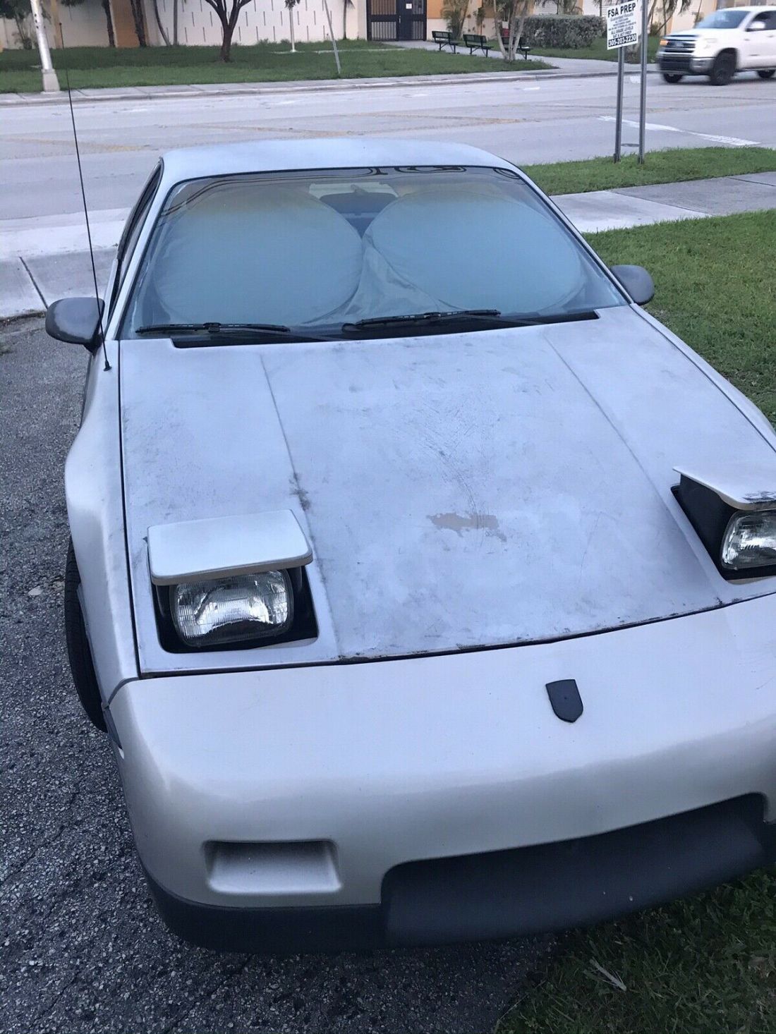 1986 Pontiac Fiero SE