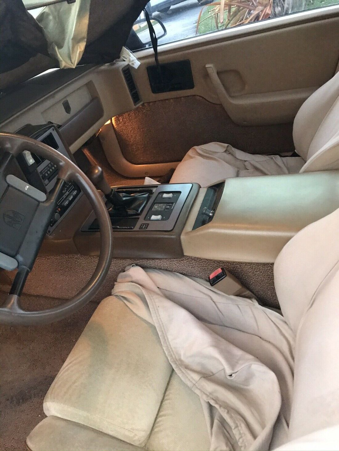 1986 Pontiac Fiero SE - photo 11