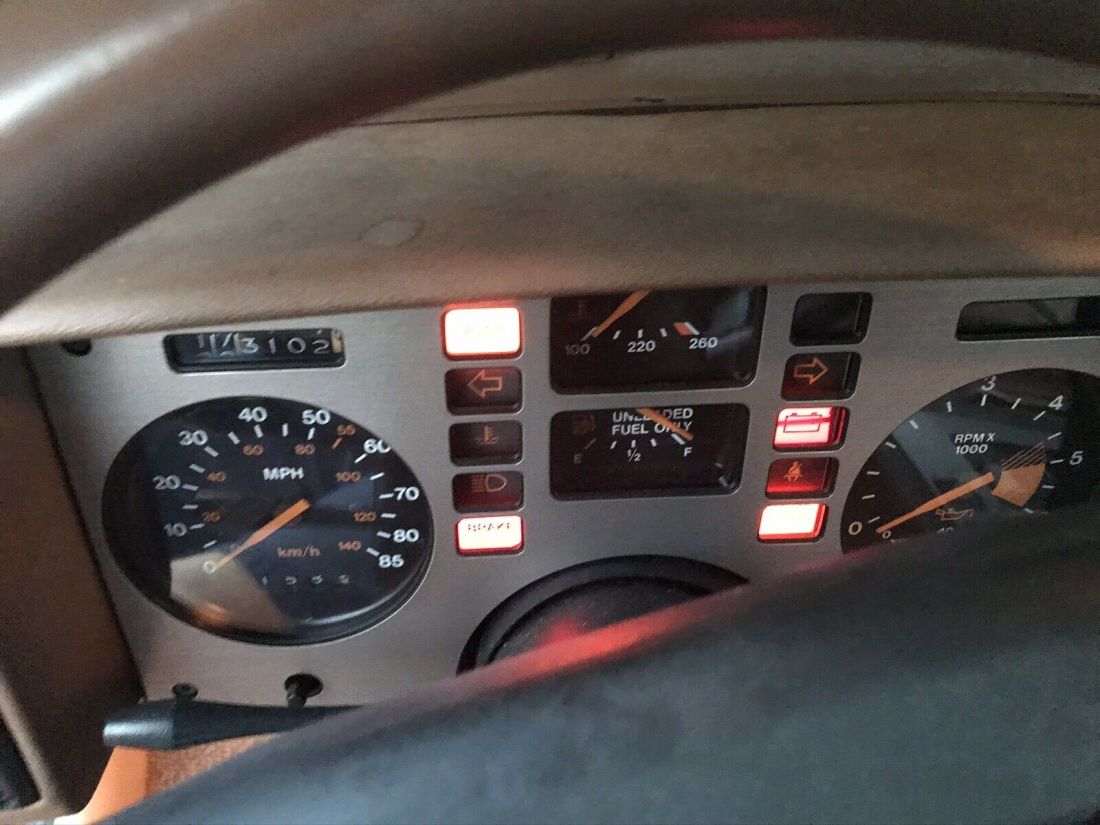 1986 Pontiac Fiero SE - photo 6