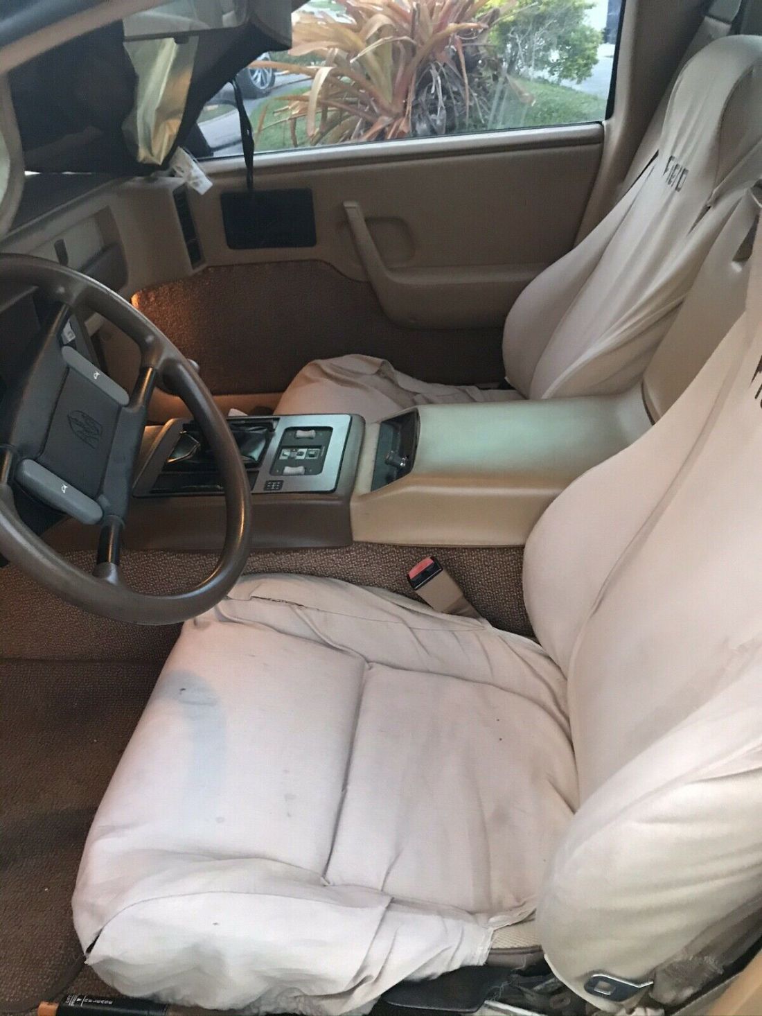 1986 Pontiac Fiero SE - photo 9