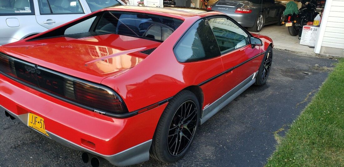 1986 Pontiac Fiero GT - photo 3