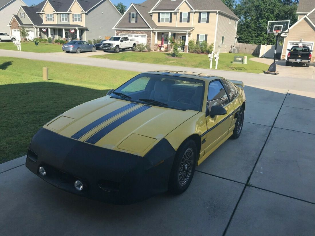 1986 Pontiac Fiero GT