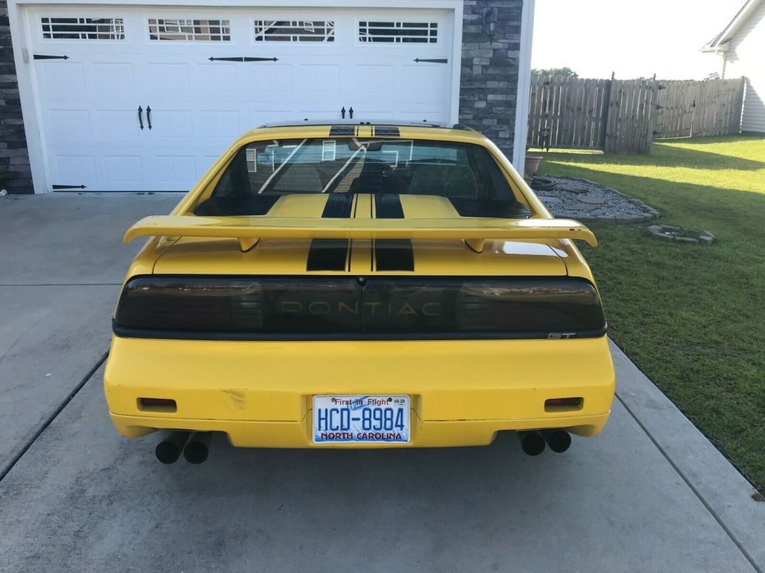 1986 Pontiac Fiero GT - photo 3