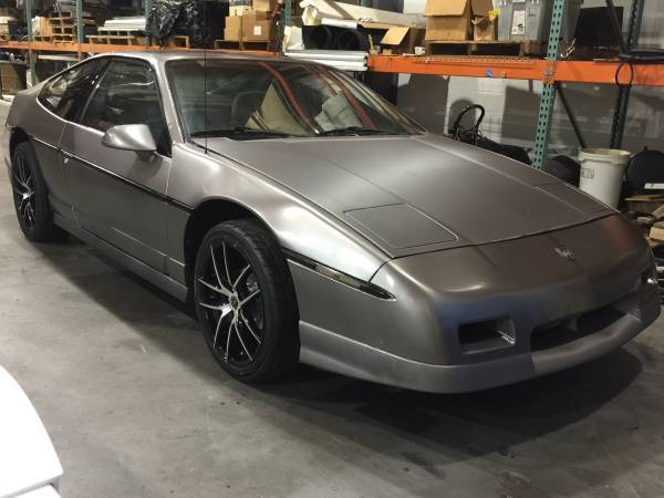 1986 Pontiac Fiero - photo 8