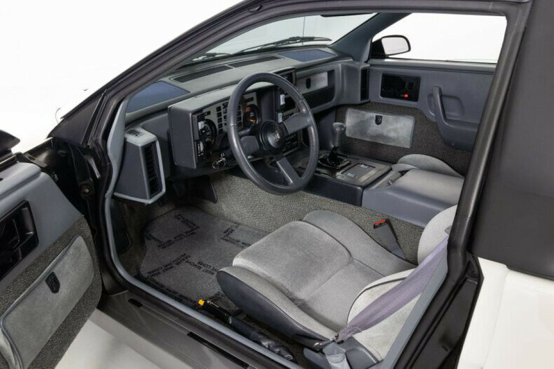 1986 Pontiac Fiero GT 5 Speed - photo 2