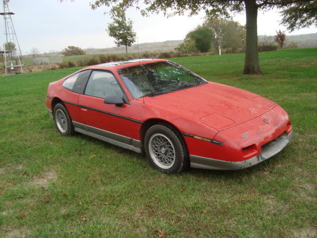 19860000 Pontiac Fiero GT - photo 4