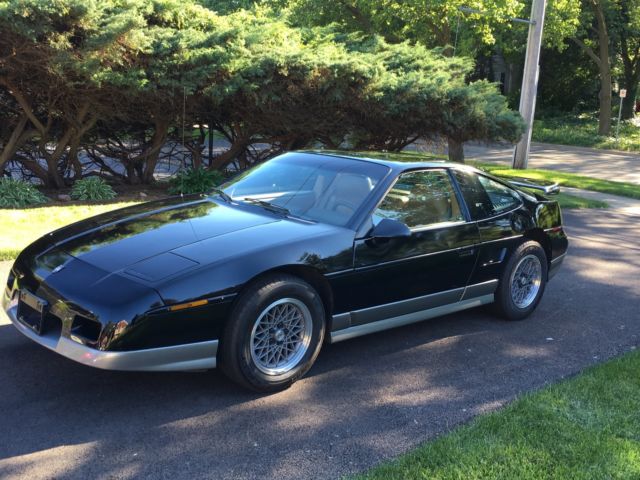 1986 Pontiac Fiero GT