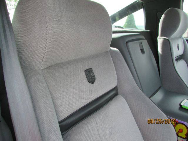 1986 Pontiac Fiero - photo 9