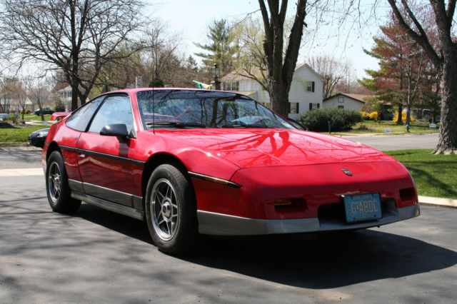 1986 Pontiac Fiero - photo 3