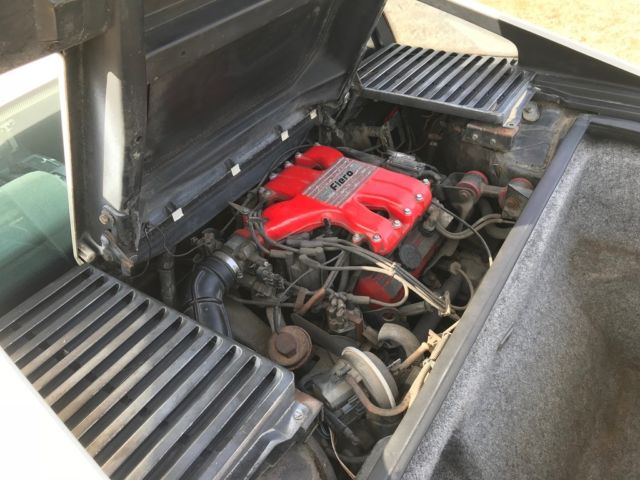 1986 Pontiac Fiero - photo 11