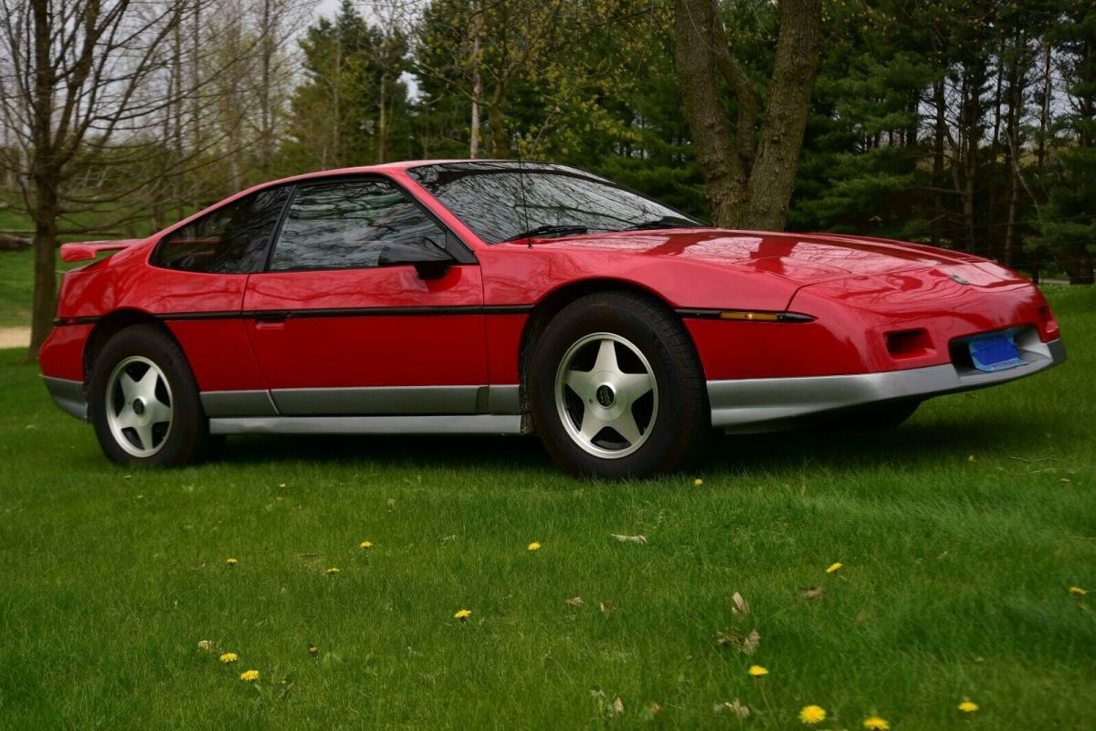 1986 Pontiac Fiero GT - photo 10