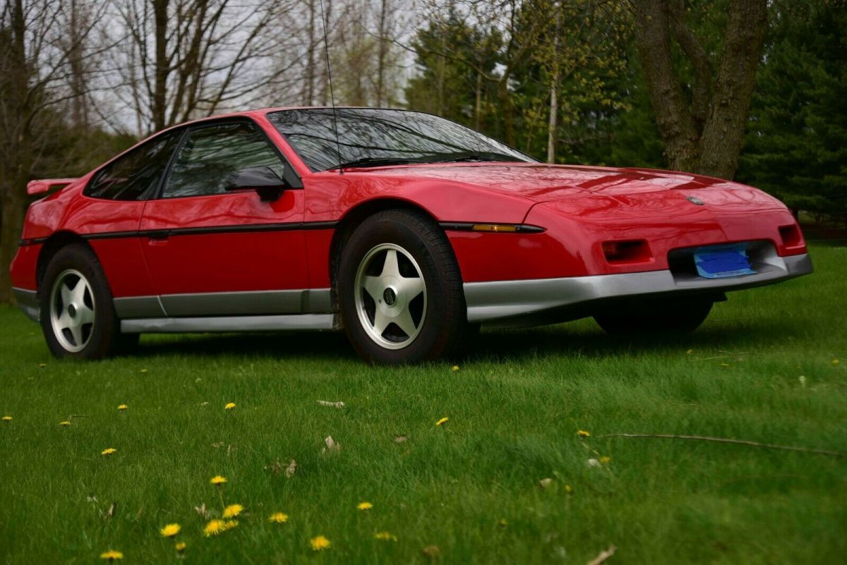 1986 Pontiac Fiero GT - photo 11