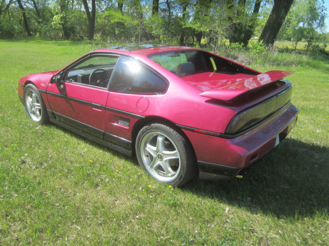 1986 Pontiac Fiero GT - photo 4