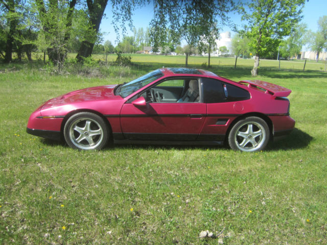 1986 Pontiac Fiero GT - photo 7