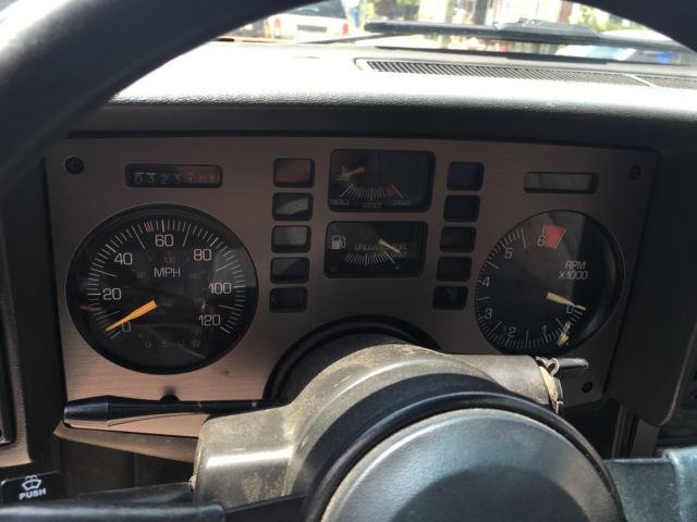 1986 Pontiac Fiero - photo 12