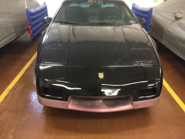 1986 Pontiac Fiero - photo 3