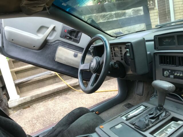 1986 Pontiac Fiero - photo 8