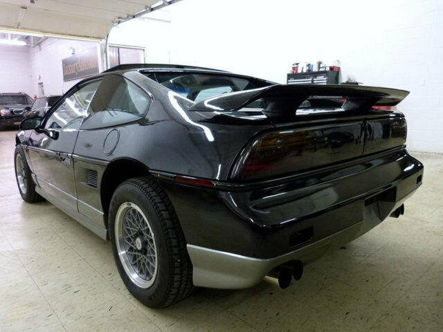 1986 Pontiac Fiero GT - photo 3