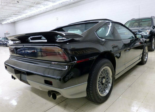 1986 Pontiac Fiero GT - photo 4