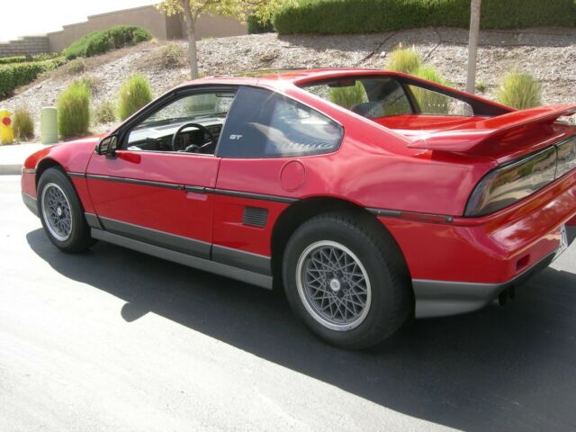 1986 Pontiac Fiero GT - photo 7