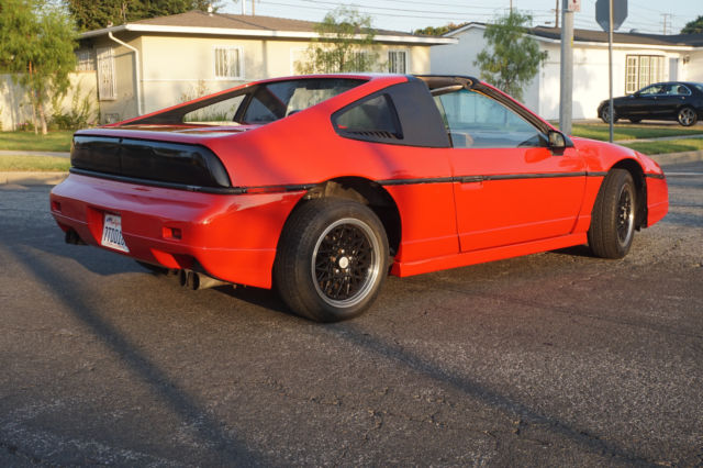 1986 Pontiac Fiero T-Top GT - photo 5