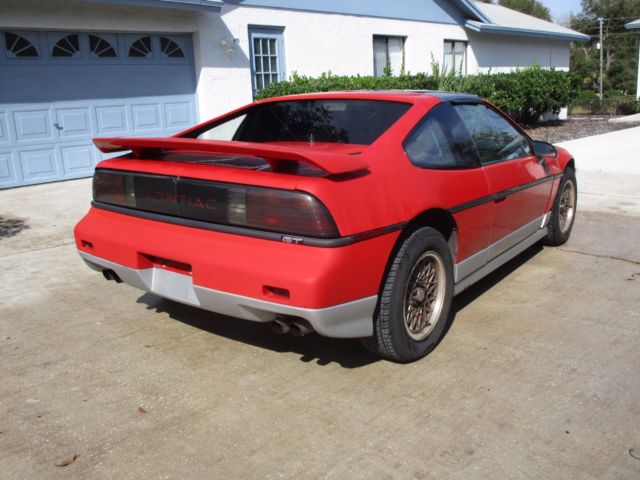 1986 Pontiac Fiero GT - photo 3