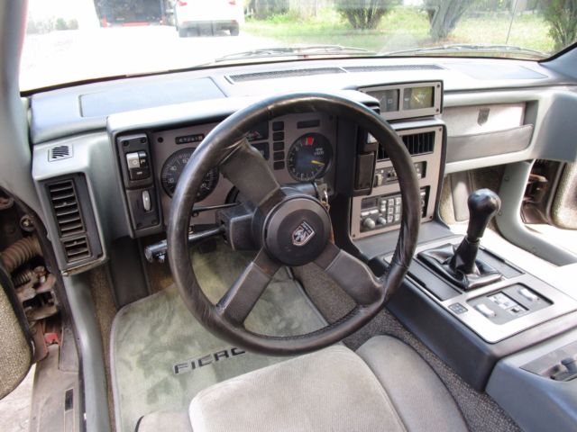 1986 Pontiac Fiero GT - photo 5