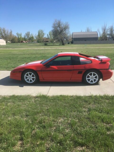 1986 Pontiac Fiero GT - photo 4