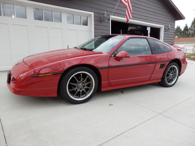 1986 Pontiac Fiero GT - photo 3