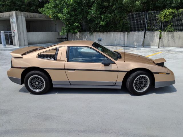1986 Pontiac Fiero GT - photo 5